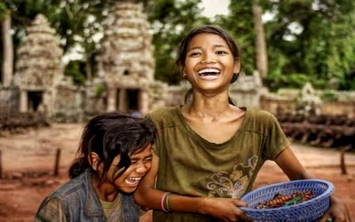 Angkor Friendly friendly- Siem Reap Happy trip - Siem Reap temple kids