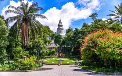 Wat phnom - trip in phnom penh - phnom penh tour